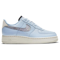 Nike Wmns Air Force 1 '07 Se